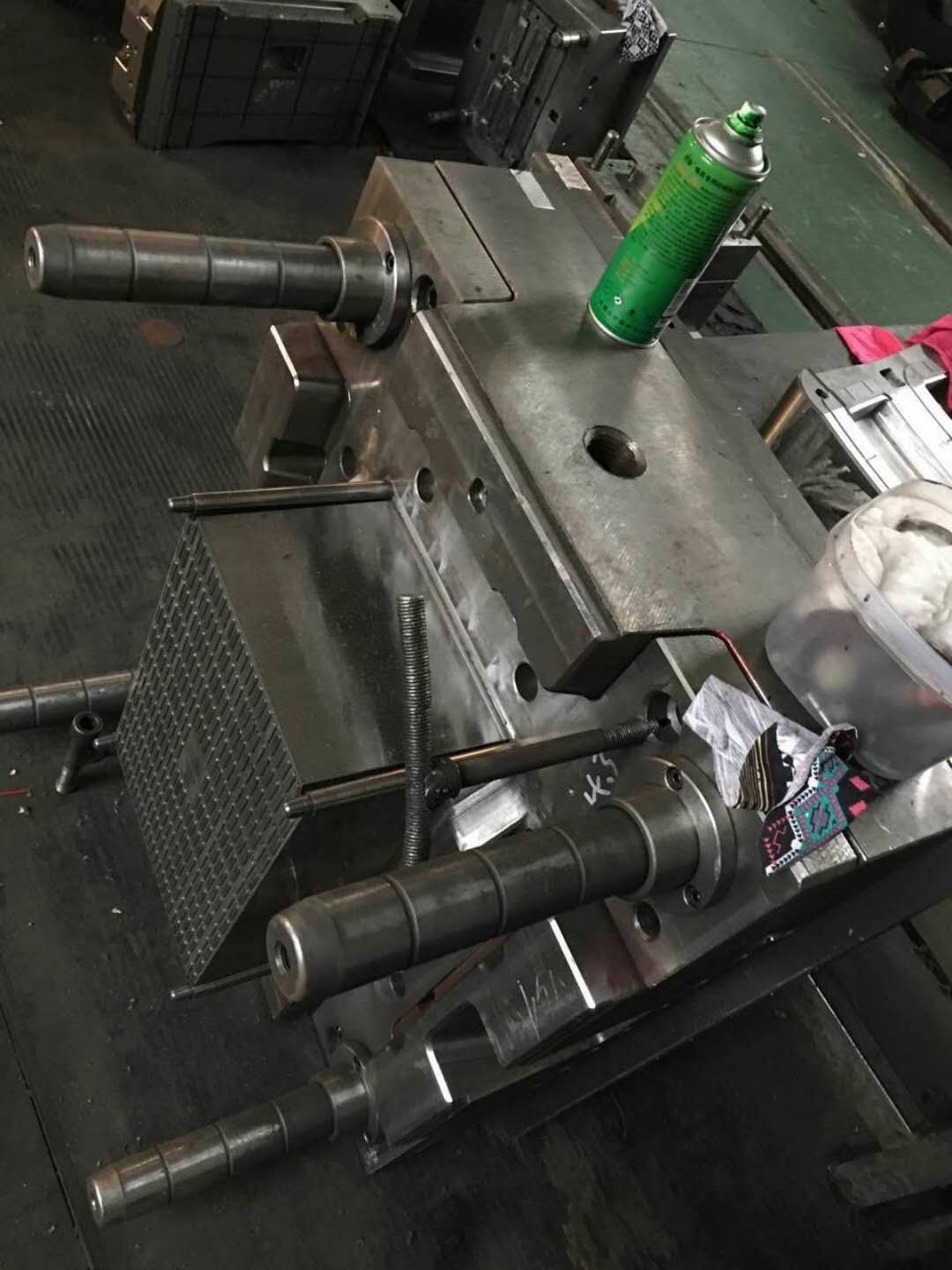 manufactura de moldes y troqueles